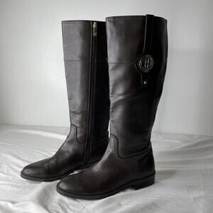 Tommy Hilfiger Boots Womens Size 8.5M Brown Knee High Riding Equestrian Logo Zip